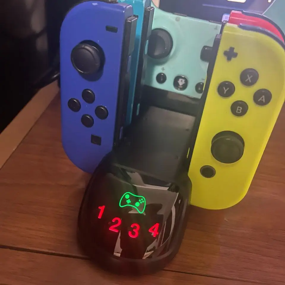Base de Carga de JoyCons + Mando Pro's photo #9